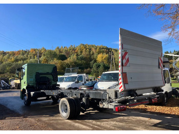 Alvaz teherautó MAN MAN TGM 12.290 euro 6 ramo do zabudowy: 4 kép. Alvaz teherautó MAN MAN TGM 12.290 euro 6 ramo do zabudowy: 4 kép.