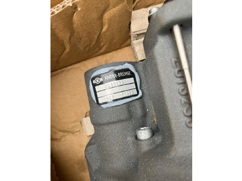 Új Féknyereg - Teherautó NOWY zacisk hamulcowy Knorr Bremse K013174: 2 kép. Új Féknyereg - Teherautó NOWY zacisk hamulcowy Knorr Bremse K013174: 2 kép.