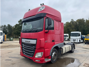 Nyergesvontató DAF XF 460