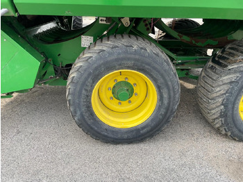 Kocka bálázó JOHN DEERE PRESSA L1534: 5 kép.