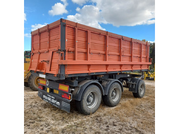 Pótkocsi billenőplatós