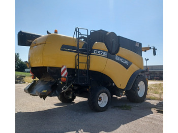 Kombájn NEW HOLLAND MIETITREBBIA CX 720: 5 kép. Kombájn NEW HOLLAND MIETITREBBIA CX 720: 5 kép.