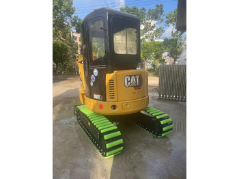 Minikotró CATERPILLAR 303E