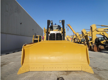 Buldózer CATERPILLAR D8R
