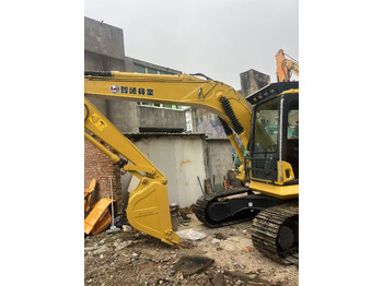 KOMATSU PC130 lízing KOMATSU PC130: 2 kép.