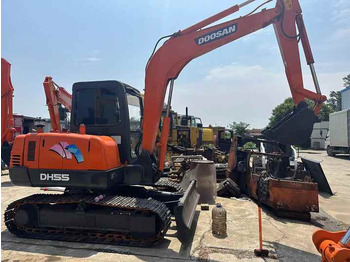 Kotrógép Low Shipping  Used Excavator Doosan DH55 Good Condition with Low Hours: 5 kép.