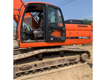 Lánctalpas kotró DOOSAN DX300