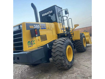 Gumikerekes homlokrakodó KOMATSU WA380-3