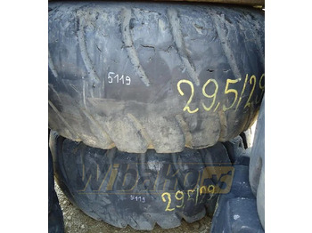 Gumikerekes homlokrakodó