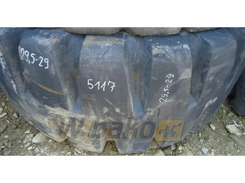 Gumikerekes homlokrakodó