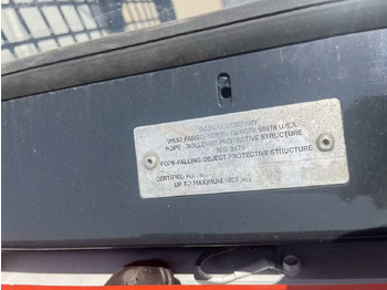 Mini homlokrakodó BOBCAT S730: 5 kép.