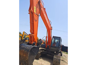 Lánctalpas kotró HITACHI ZX160: 3 kép. Lánctalpas kotró HITACHI ZX160: 3 kép.