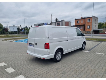 Kis furgon Volkswagen Transporter: 4 kép.