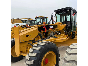Gréder CATERPILLAR 140G