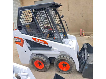 Mini homlokrakodó BOBCAT S160