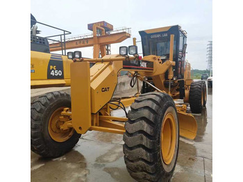 Gréder CATERPILLAR 140H