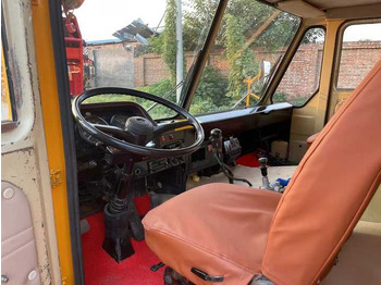 Autódaru Used Heavy Construction Equipment kato 50 Tons Second Hand Mobile Crane Used Machine Hot Sale [ Copy ]: 4 kép.