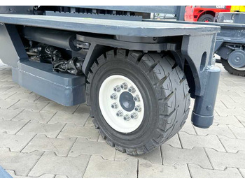 Négyutas tolóoszlopos targoncá Combilift C5000 / TRIPLEX 7500MM / WIDE FORK POSITIONER / FREE LIFT / NEW TYRES / HEATED CABIN: 5 kép.