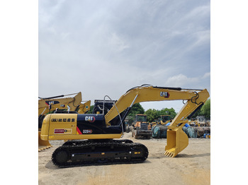 Építőipari gépek CATERPILLAR 320D2