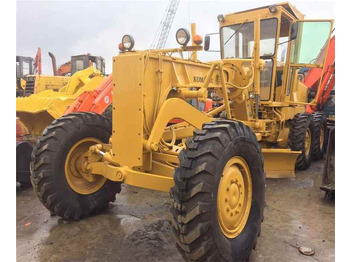 Gréder KOMATSU