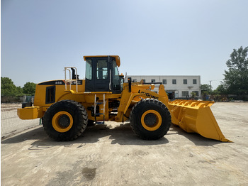 Gumikerekes homlokrakodó LIUGONG Used LIUGONG LOADER 856 Second-hand: 4 kép. Gumikerekes homlokrakodó LIUGONG Used LIUGONG LOADER 856 Second-hand: 4 kép.