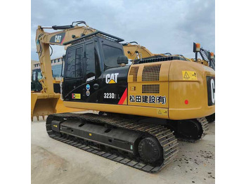 Lánctalpas kotró CATERPILLAR 323