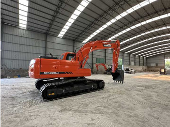 Lánctalpas kotró Used Digger Doosan DX225LC-9T Construction Machinery Construction Digger Used Doosan DX225LC-9T Cheap Excavator: 5 kép. Lánctalpas kotró Used Digger Doosan DX225LC-9T Construction Machinery Construction Digger Used Doosan DX225LC-9T Cheap Excavator: 5 kép.