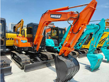 Lánctalpas kotró Used Digger Doosan Dh55 Construction Machinery Construction Digger Used Doosan Dh55 Cheap Excavator: 5 kép.