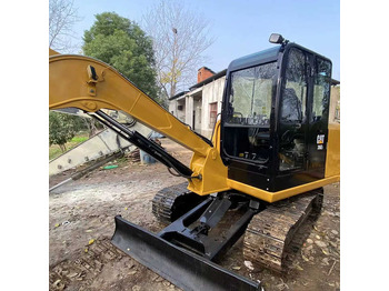 Minikotró CATERPILLAR 306E2