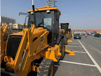 Used Hydraulic Backhoe Loader JCB3CX 7t in Good Condition Cheap Price  in Stock  Jcb 3cx 4cx 4cx Loader in Hefei for Sale lízing Used Hydraulic Backhoe Loader JCB3CX 7t in Good Condition Cheap Price  in Stock  Jcb 3cx 4cx 4cx Loader in Hefei for Sale: 3 kép.