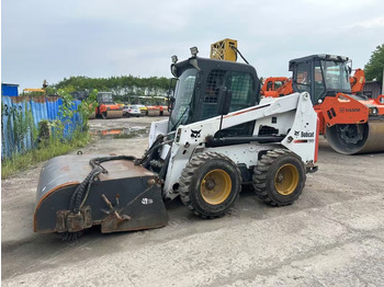 Mini homlokrakodó BOBCAT