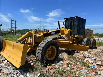 Gréder CATERPILLAR 140H