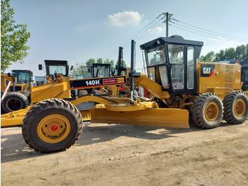 Gréder CATERPILLAR 140H