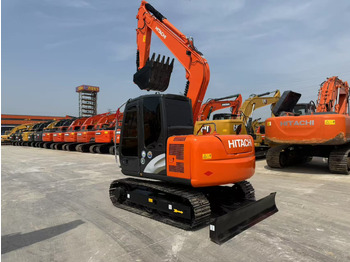 Új Lánctalpas kotró HITACHI ZX70: 3 kép.