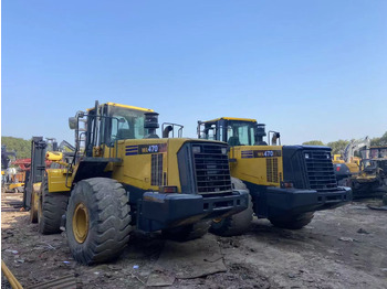 Gumikerekes homlokrakodó KOMATSU WA470-6: 3 kép.