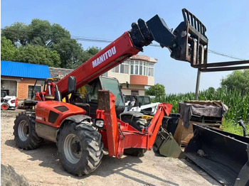 Teleszkópos rakodó MANITOU