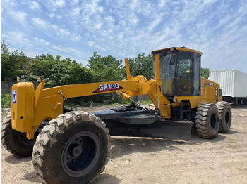 Gréder XCMG GR180