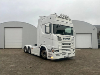 Nyergesvontató SCANIA R 650