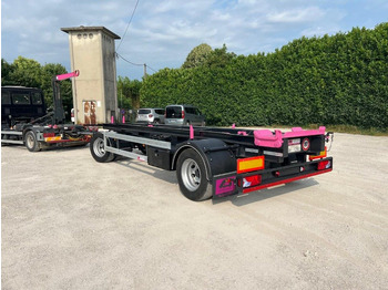 Multiliftes/ Konténerszállító pótkocsi