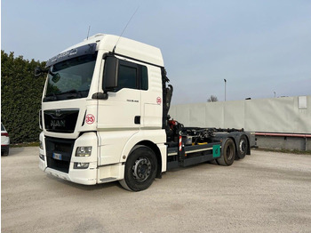 Horgos rakodó teherautó MAN TGX 26.480