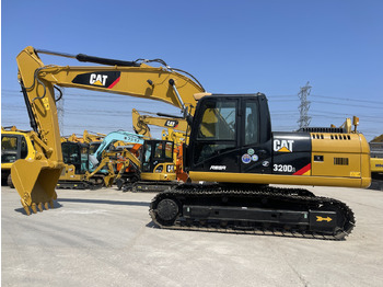 Lánctalpas kotró CATERPILLAR 320D2