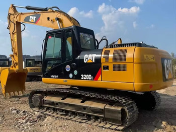 Lánctalpas kotró CATERPILLAR 320D2
