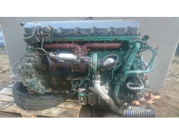 Motor - Teherautó Volvo D13C EUV 460   Volvo FH13: 2 kép.