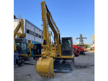 Lánctalpas kotró KOMATSU PC130