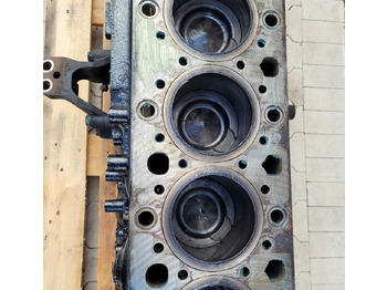 Motorblokk - Teherautó BLOK SILNIKA MERCEDES ACTROS MP4 EURO6 R471 09: 4 kép. Motorblokk - Teherautó BLOK SILNIKA MERCEDES ACTROS MP4 EURO6 R471 09: 4 kép.