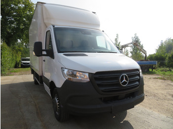 Dobozos kisteherautó MERCEDES-BENZ Sprinter 515