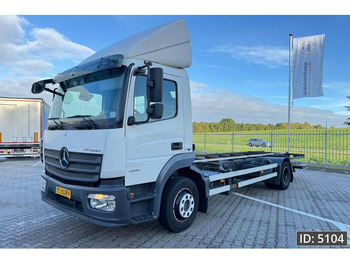 Cserefelépítményes teherautó MERCEDES-BENZ Atego 1318