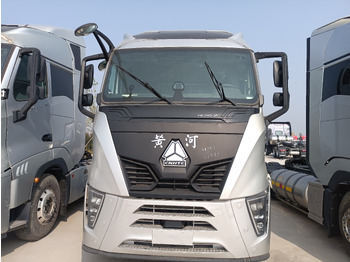 Nyergesvontató SINOTRUK