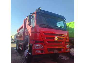 Teherautó SINOTRUK HOWO