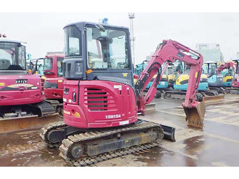 Minikotró YANMAR VIO 30